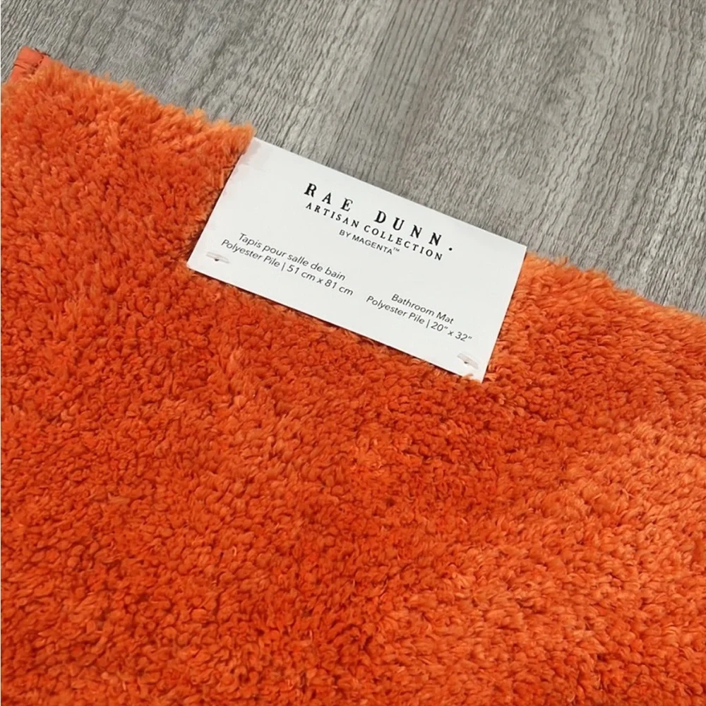 Boo rae dunn bath mat 20